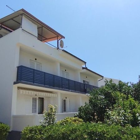 Apartment Kurelic Rab Town Bagian luar foto