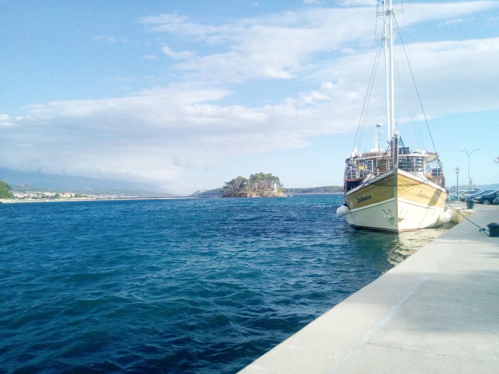 Apartment Kurelic Rab Town Bagian luar foto